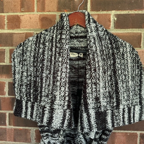 Blank NYC Vest Cardigan Sweater With Belt Women’s Small NEW - Picture 2 of 10